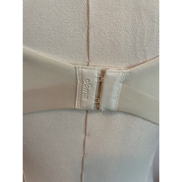 Soma 34B Enbliss Wireless Bra Ivory No Wire Lightly Padded T-Shirt Bra - Picture 3 of 5